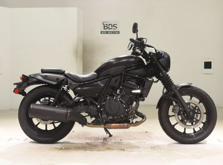 Мотоцикл Kawasaki ELIMINATOR400-3SE с пробегом 3218 km