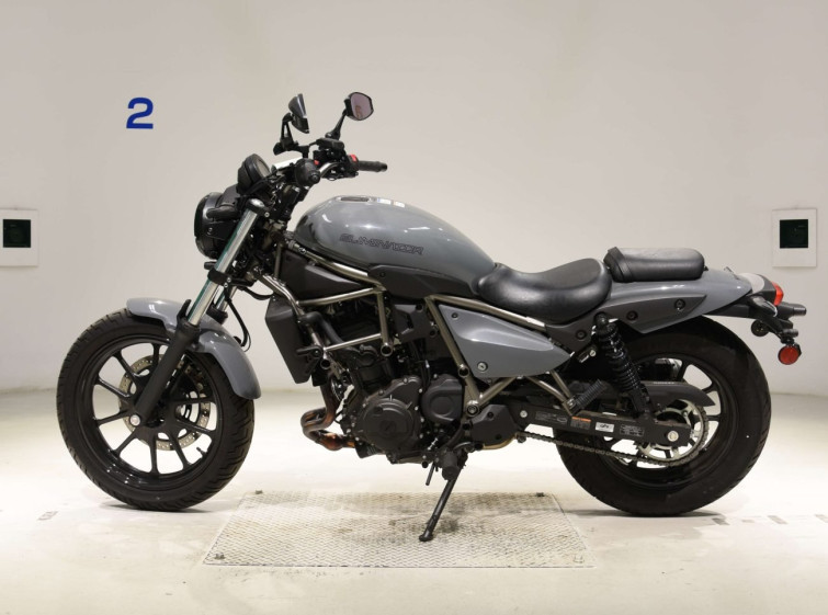 Мотоцикл Kawasaki ELIMINATOR400-3