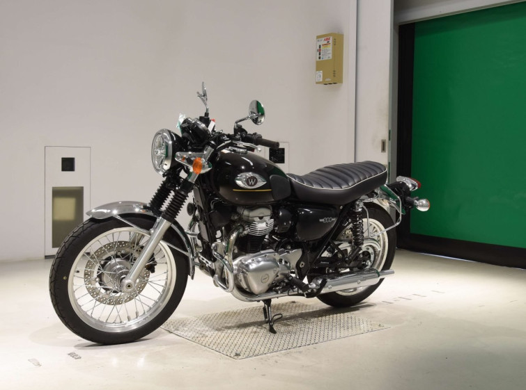Мотоцикл Kawasaki W800 з пробігом 952 km