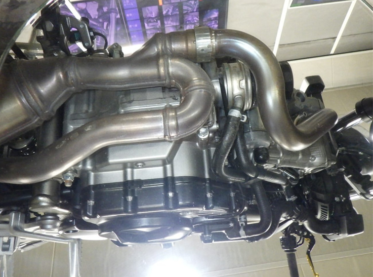 Мотоцикл Suzuki SV650A с пробегом 2460 km