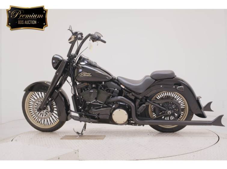 Мотоцикл HD SLIM S FLSS1800 с пробегом 18412 km