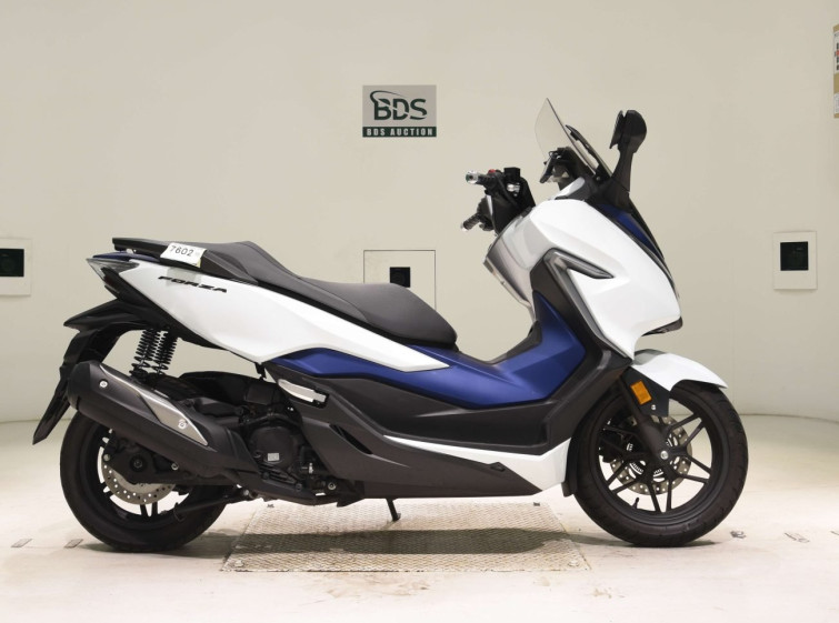 Мотоцикл Honda FORZA з пробігом 15474 km