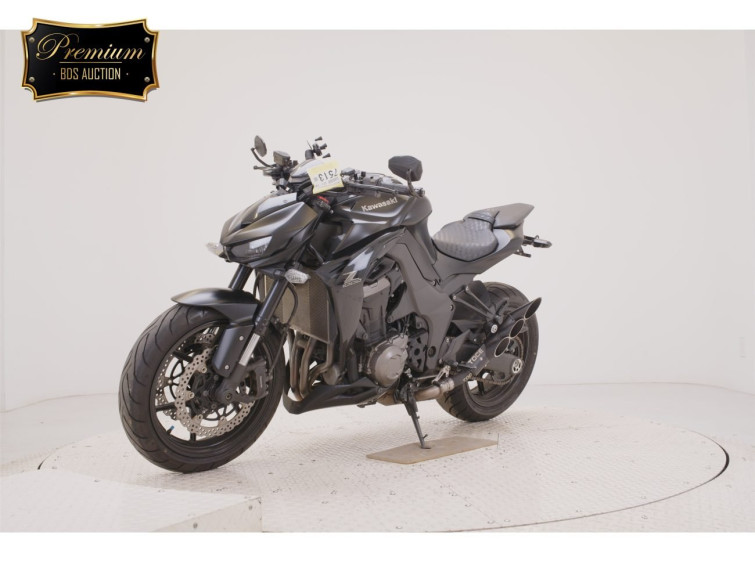 Мотоцикл Kawasaki Z1000 з пробігом 27676 km