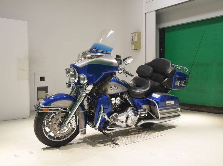 Мотоцикл HD ELECTRA GLIDE FLHTCU1580