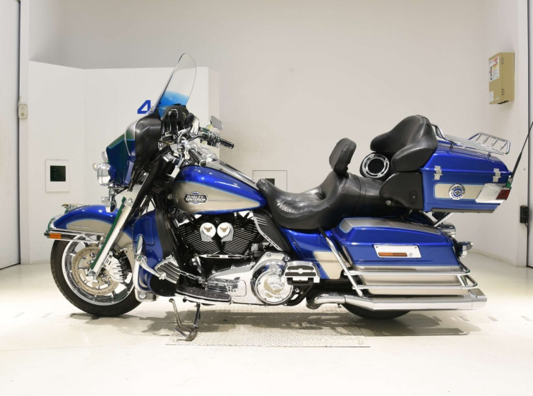 Мотоцикл HD ELECTRA GLIDE FLHTCU1580