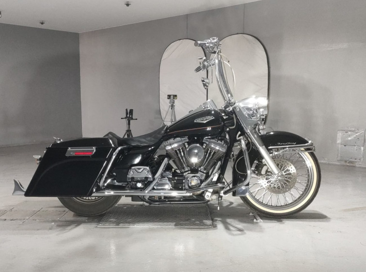 Мотоцикл HD ROAD KING FLHRCI1450 с пробегом 47474 km