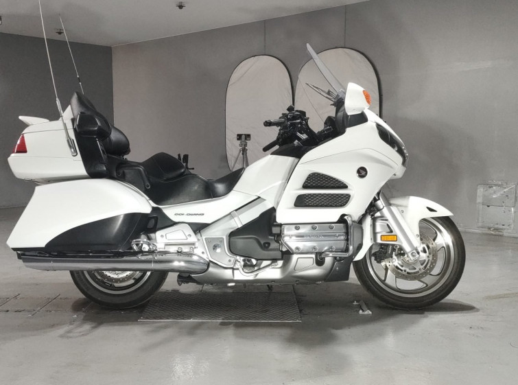 Мотоцикл Honda GL1800 с пробегом 30450 km