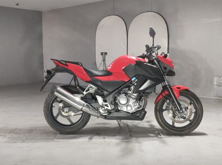 Мотоцикл Honda CB250F с пробегом 7710 km