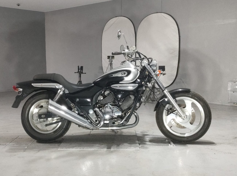 Мотоцикл Kawasaki ELIMINATOR 250V з пробігом 21046 km