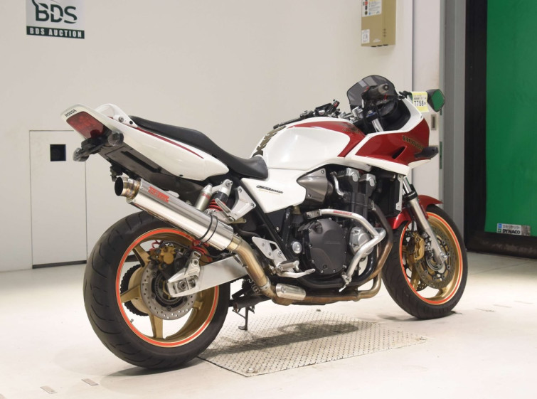 Мотоцикл Honda CB1300SF BOLDOR з пробігом 31072 km