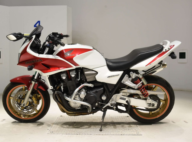 Мотоцикл Honda CB1300SF BOLDOR з пробігом 31072 km