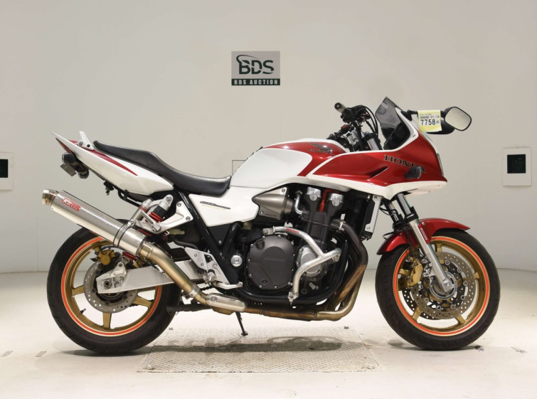 Мотоцикл Honda CB1300SF BOLDOR з пробігом 31072 km