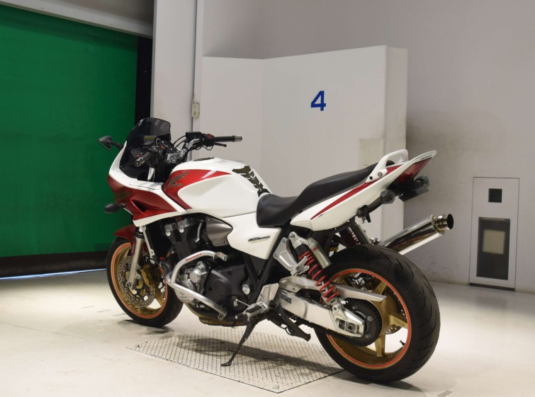 Мотоцикл Honda CB1300SF BOLDOR з пробігом 31072 km