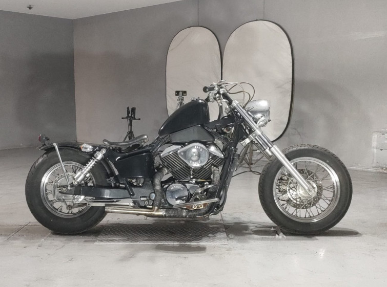 Мотоцикл Honda SHADOW 400 с пробегом 3265 km