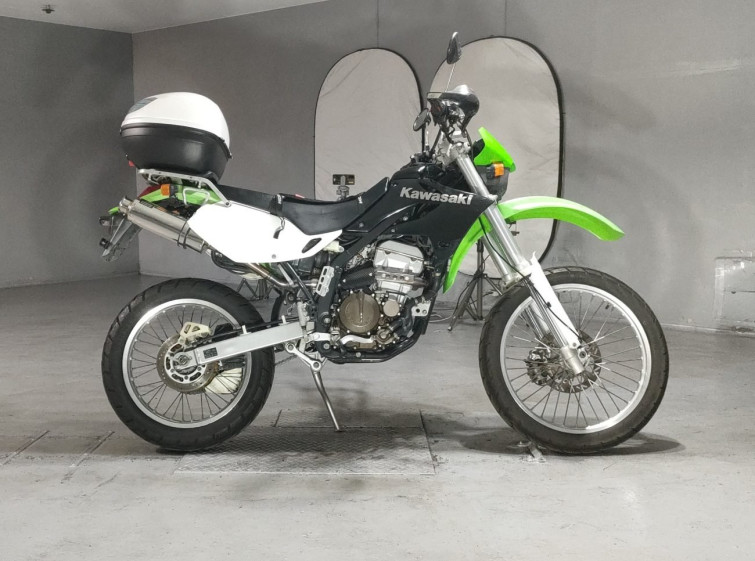 Мотоцикл Kawasaki KLX250 з пробігом 51711 km