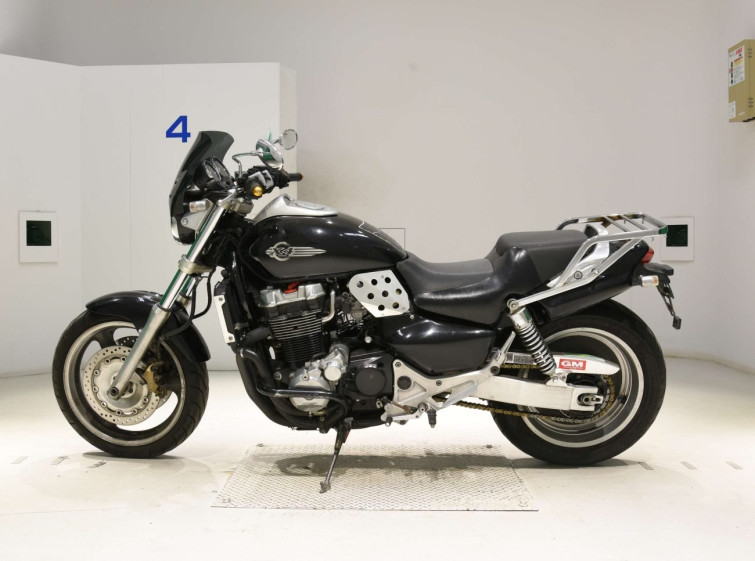 Мотоцикл Honda X4