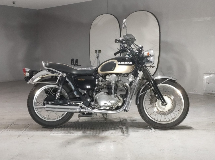 Мотоцикл Kawasaki W650 с пробегом 47294 km