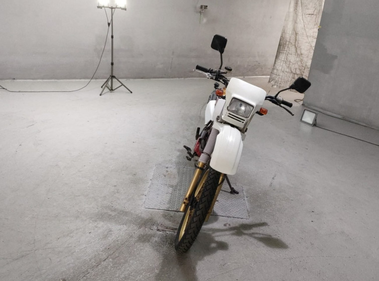 Мотоцикл Honda XLR250R з пробігом 20346 km