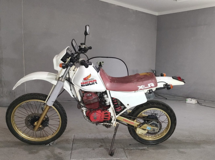 Мотоцикл Honda XLR250R з пробігом 20346 km