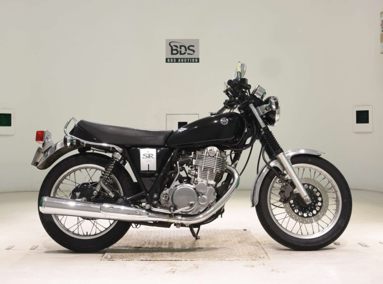 Мотоцикл Yamaha SR400 с пробегом 25111 km