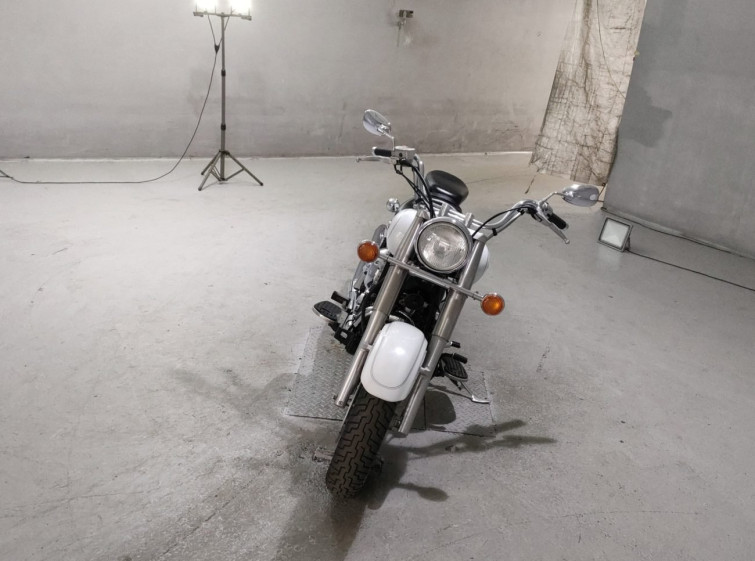 Мотоцикл Yamaha DRAGSTAR XVS400 CLASSIC с пробегом 8498 km