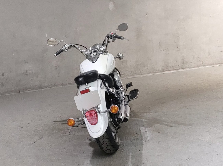 Мотоцикл Yamaha DRAGSTAR XVS400 CLASSIC с пробегом 8498 km