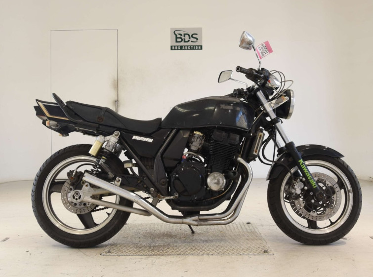 Мотоцикл Kawasaki ZRX400 з пробігом 27221 km