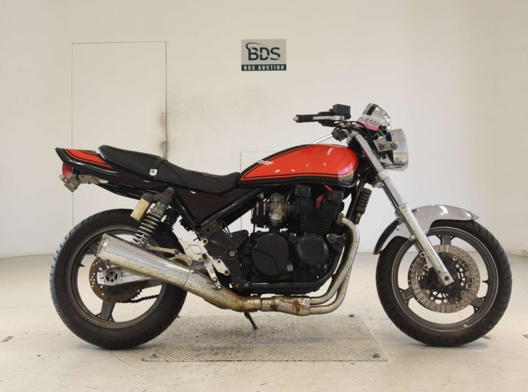 Мотоцикл Kawasaki ZEPHYR400 з пробігом 99520 km