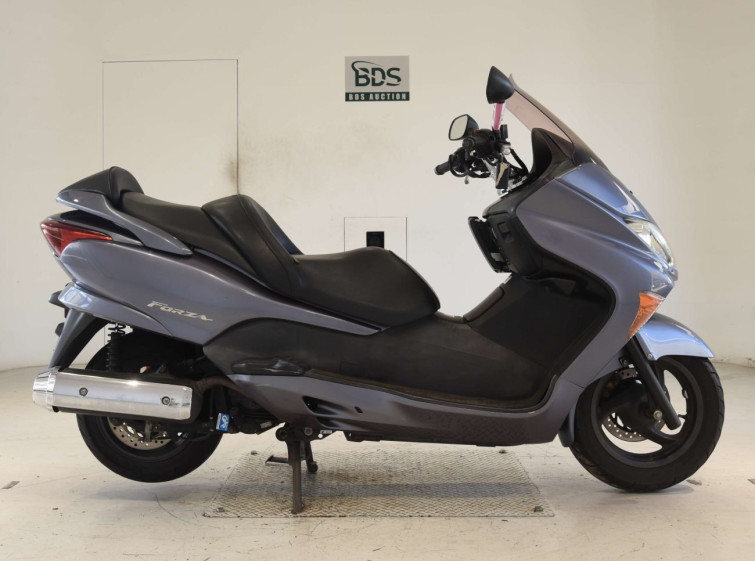 Мотоцикл Honda FORZA Z з пробігом 32583 km
