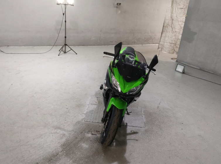 Мотоцикл Kawasaki NINJA650 з пробігом 4580 km