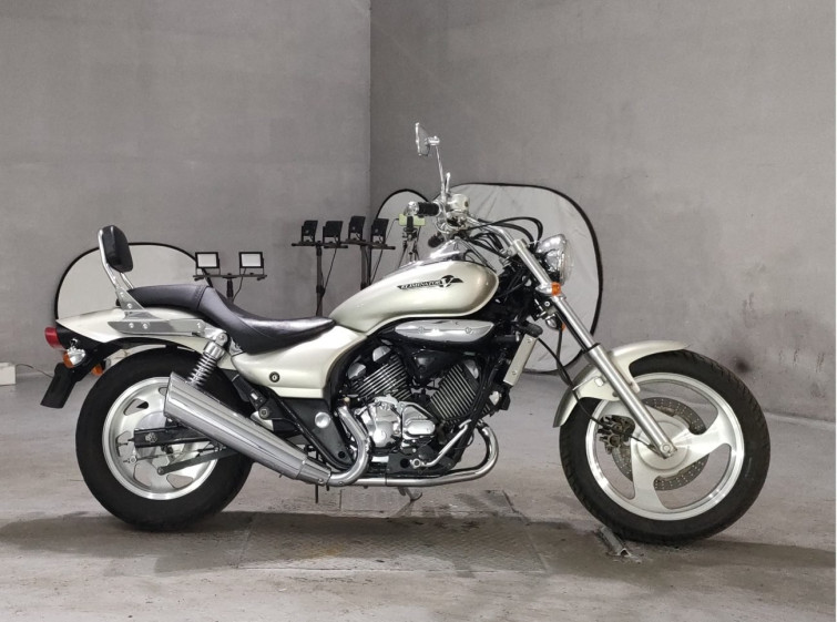 Мотоцикл Kawasaki ELIMINATOR 250V з пробігом 17032 km