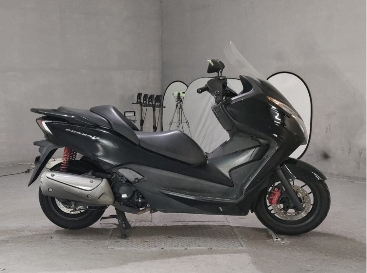 Мотоцикл Honda FORZA SI с пробегом 62855 km