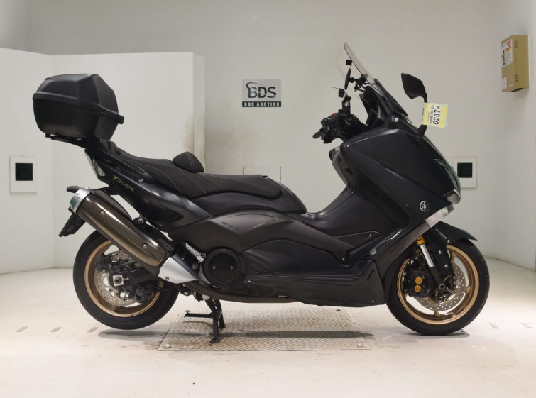 Мотоцикл Yamaha T-MAX530 з пробігом 12819 km