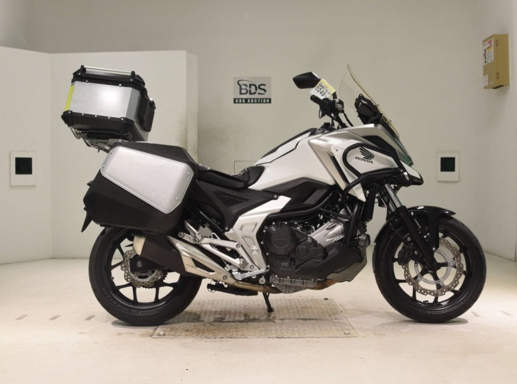 Мотоцикл Honda NC750 с пробегом 10879 km
