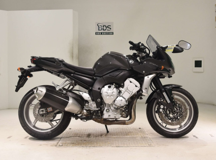 Мотоцикл Yamaha FZ1-N с пробегом 13724 km