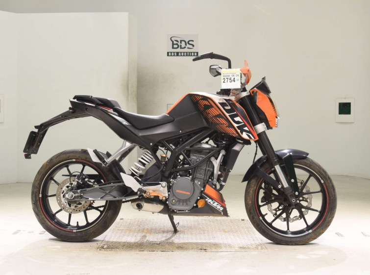 Мотоцикл KTM 200 DUKE з пробігом 6802 km
