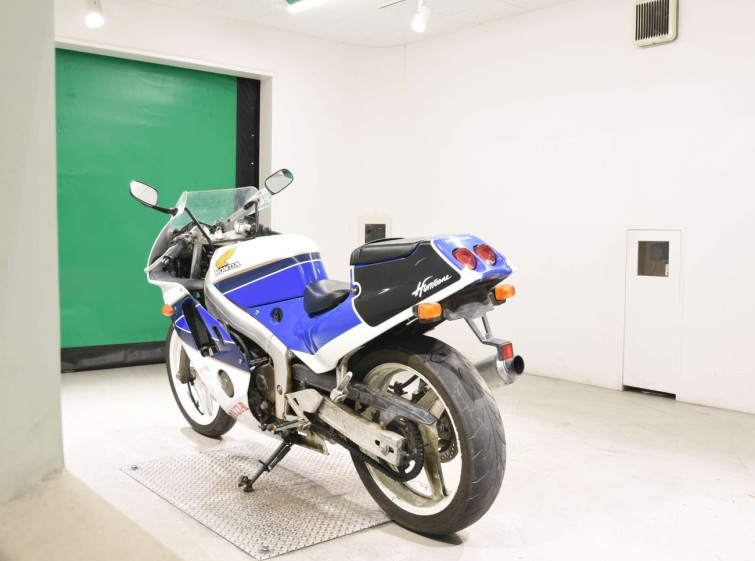 Мотоцикл Honda CBR250R с пробегом 20644 km