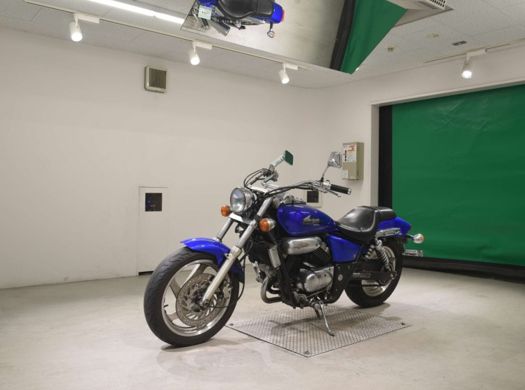 Мотоцикл Honda MAGNA250 з пробігом 30185 km