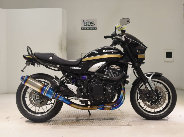 Мотоцикл Kawasaki Z900RS с пробегом 6479 km