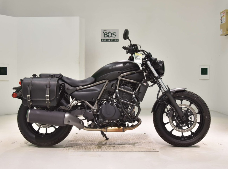 Мотоцикл Kawasaki ELIMINATOR 400 з пробігом 375 km