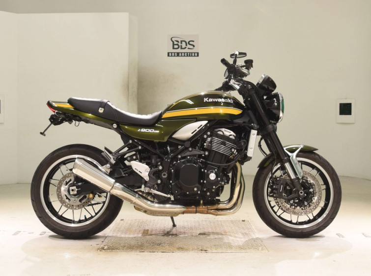 Мотоцикл Kawasaki Z900RS з пробігом 4406 km