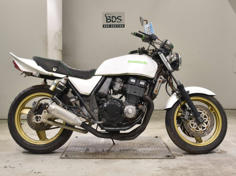 Мотоцикл Kawasaki ZRX400 с пробегом 9804 km