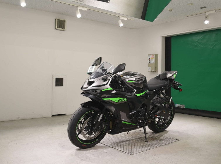 Мотоцикл Kawasaki ZX-6RA с пробегом 5321 km
