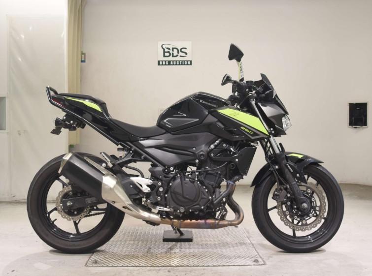 Мотоцикл Kawasaki Z250 с пробегом 26545 km