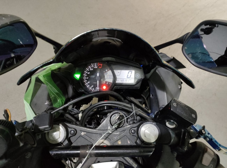 Мотоцикл Yamaha YZF-R25 с пробегом 49191 km