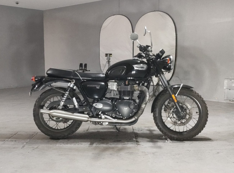 Мотоцикл Triumph BONNEVILLE T100 с пробегом 40019 km
