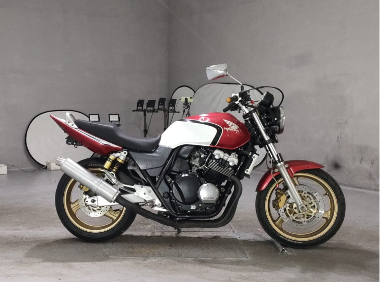 Мотоцикл Honda CB400SFV
