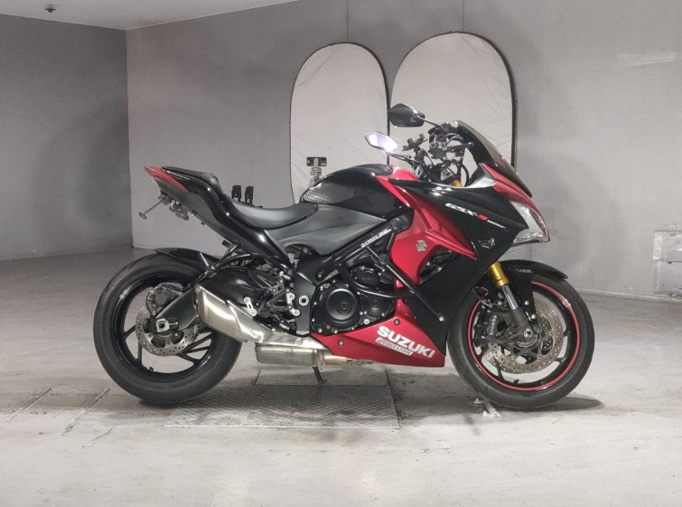 Мотоцикл Suzuki GSX-S1000F з пробігом 68630 km