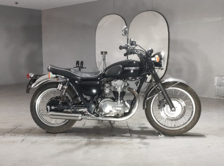 Мотоцикл Kawasaki W400 с пробегом 22965 km