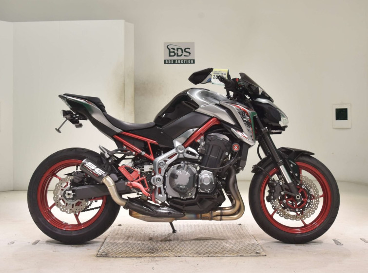 Мотоцикл Kawasaki Z900 з пробігом 6263 km